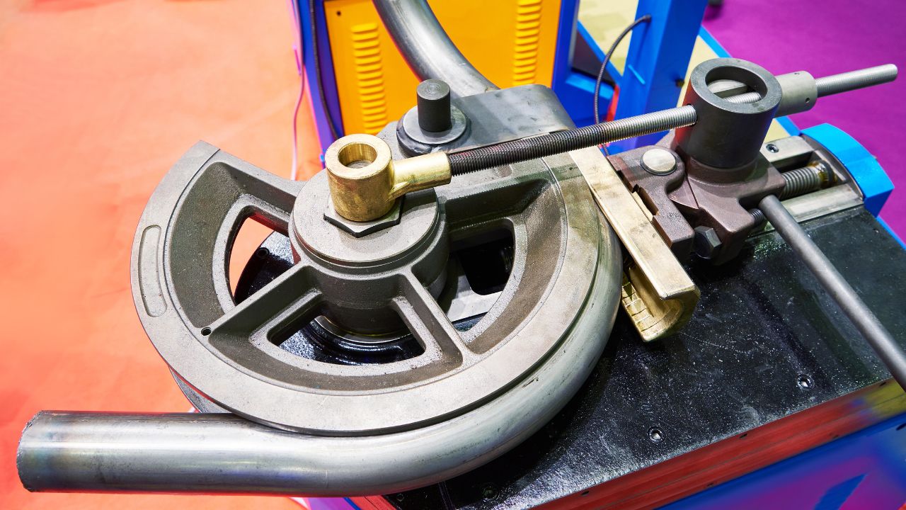 Mandrel bending